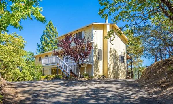 $900 / 1br - Studio with a great view (PLACERVILLE)63952103939074120