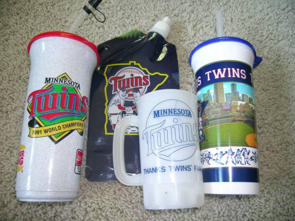 Minnesota Twins Water Bottles 1