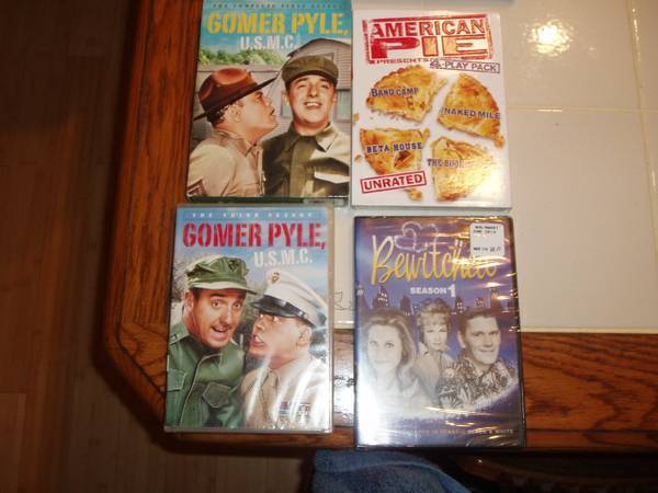Colecciones de Temporadas en DVD/Pérdidos/NCIS/2 1/2 Hombres/Dukes - $6 (Midway, TN)63436958597121124