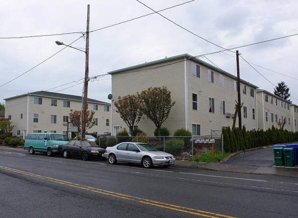 $1,550 / 2br - Senderos multiuso, suburbano, ¡ubicación ideal para familias! Recorra un apartamento de 2 habitaciones y 1.5 baños (Este de Portland)63820795526913123