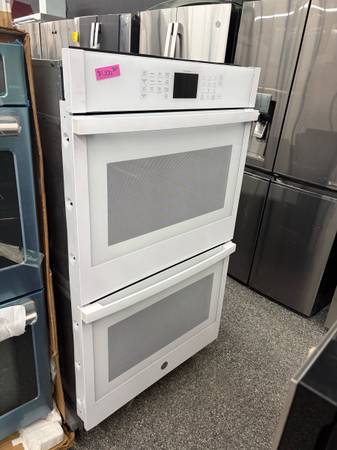 White Double Oven Used 1