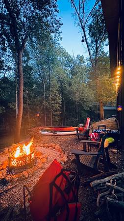 $2750.00 / 4br - 2293ft2 - Rental Retreat in Golden, MO63754834867843122