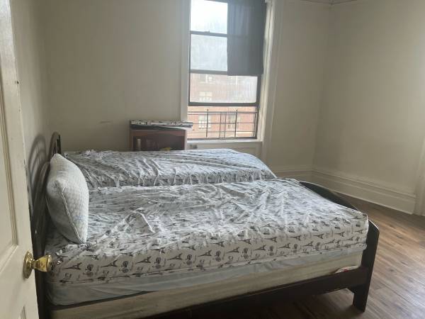 $1.000 / 1 habitación - Habitación grande y luminosa, sin comisión (Nueva York)63233659031683122