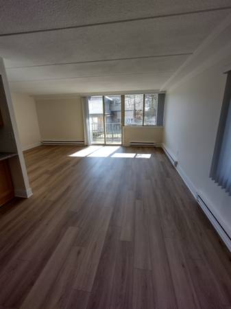 $1,395 / 1br - One bedroom (Sheboygan)63813312045057122