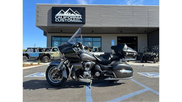 Kawasaki Vulcan 1700 Voyager ABS 1