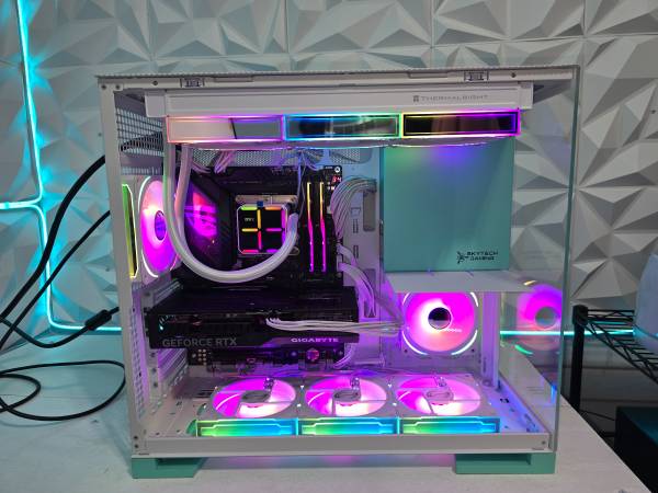 High Performance Custom Gaming Computer 1