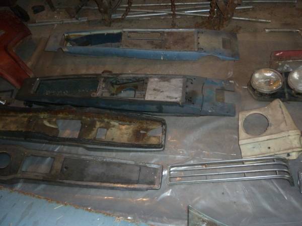 65-66 Impala consoles 1