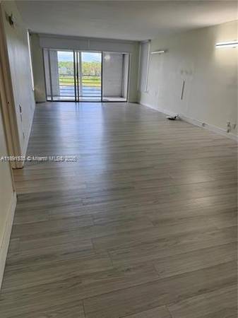 $2,500 / 3br - 1620ft2 - 3 bed and 2.5 bath Condo (Pompano Beach)64051007257729124