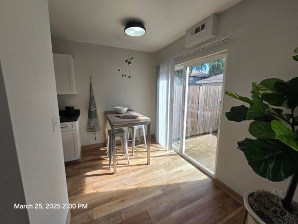 $2,585 / 3br - 1447ft2 - Sparkling Swimming Pool, BBQ Area, 3/BD (18111 25th Ave NE, Marysville, WA)63688514622721122