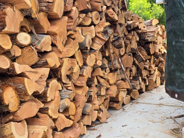 Firewood delivery 2026 winter / spring 1