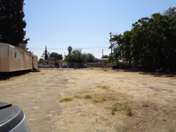 $760,000 / 3br - THREE INDUSTRIAL LOTS ZONE M2 , FOR SALE BY OWNER $760,000. ALL THREE (BAKERSFIELD)63872986830723123
