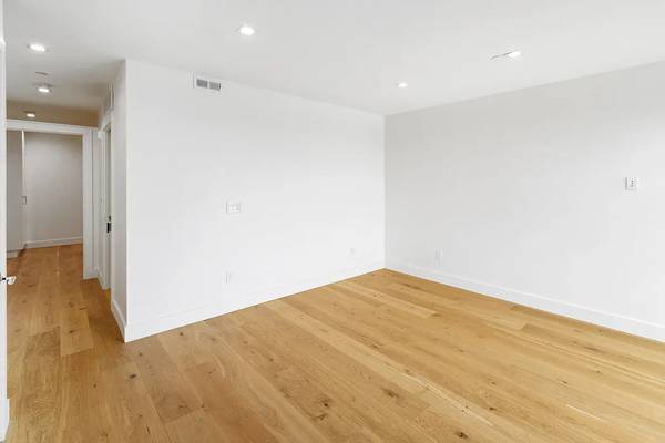 $914 / 1br - Lovely 1 Bedroom Apartment Close to Sunnyvale (sunnyvale)63888989645827123