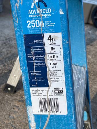 Suministros varios de pintura - $125 (John's Creek)63470457524225124