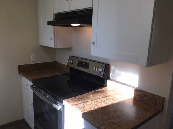 $1790.00 / 3br - 1650ft2 - Holladay Townhouse Duplex63674363535619124