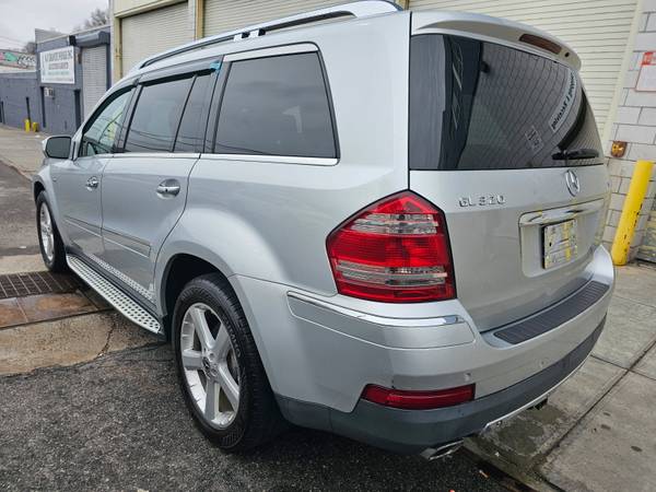 2009 Mercedes Benz GL320 obo - $6,000 (Woodside.ny)63614042960259123