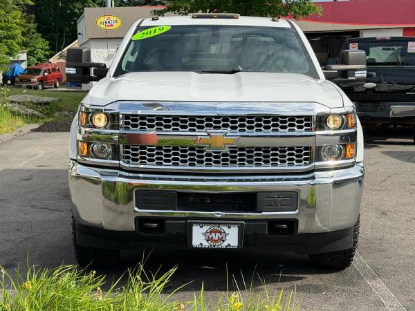 2019 Chevrolet Silverado 2500HD - Photo 3