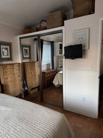 $950 / 3br - Habitación privada en casa compartida (santa maria)63663853866243122