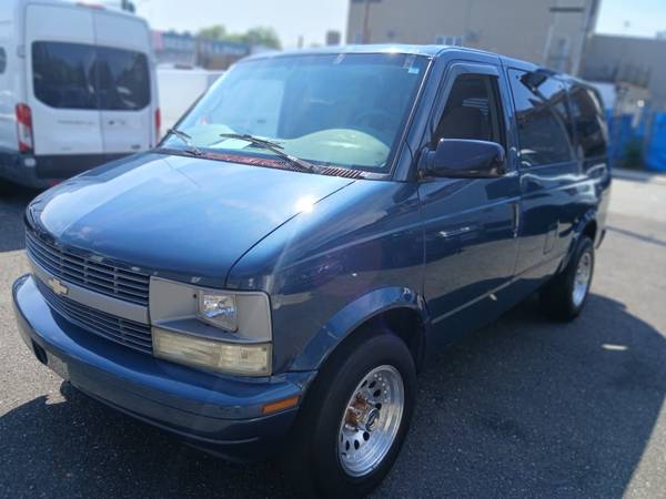 2005 CHEVY ASTRO VAN - $8,999 (Brooklyn)63654713682563120