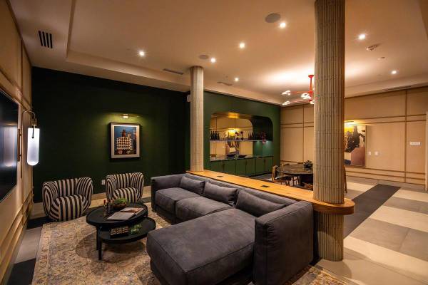 TMLP 12-mo. | Modern Studio/1 BA-Billiards, Co-Work Lounge, Steps from Sunset 1