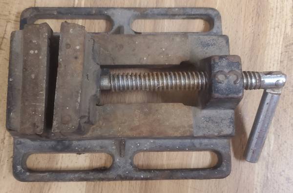 Vintage 4" Machinist Drill Press Vise • Cast Iron & Steel • USA 1