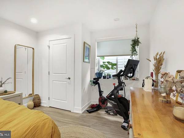 $555 / 1br - ***Updated 1BR/1BA Townhome with Breakfast Nook*** (Philadelphia)64024499661569123