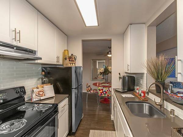 $3,618 / 2br - 1151ft2 - Enjoy Balconies, Dog Parks & Fitness Room  Lease Today (san jose west)63880246913667121