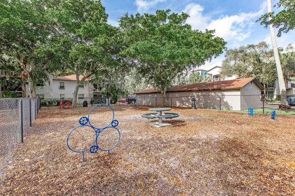 $1,774 / 1br - 760ft2 - Resort-Style Pool & Lush Greenery Every Day! 🌴 (9873 Lawrence Road, Boynton Beach, FL)63906440877571124