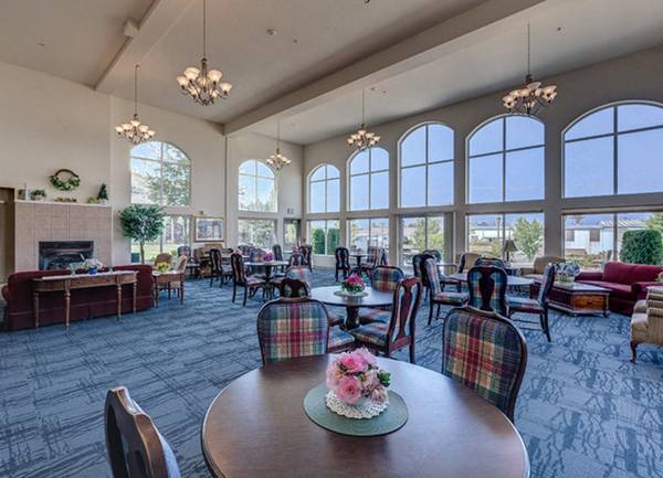 $1,216 / 2br - Social Events, Library, Elevators (1590 N. National Avenue, Chehalis, WA)63814711474817122