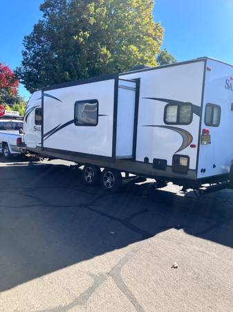 2016 forest river salem 26-  slide  sale $8.750" 1