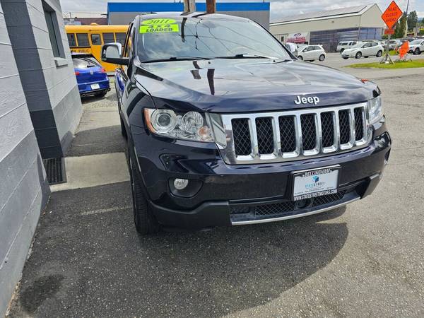 2011 Jeep Grand Cherokee Overland 1J4RR6GT0BC665413 - $11,999 (For the Top Pre-owned Selection in the s)63469764577923122