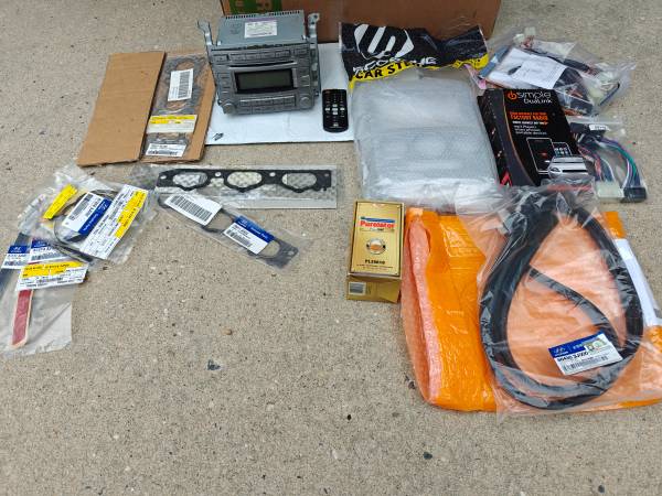 Hyundai Veracruz spare parts lot 1