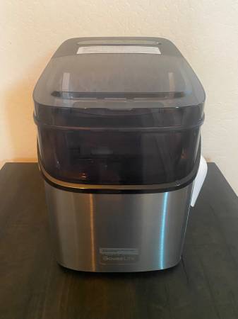 Smart Ice Maker 1
