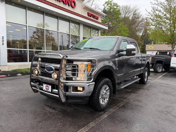 2017 Ford Super Duty F-350 - Photo 2