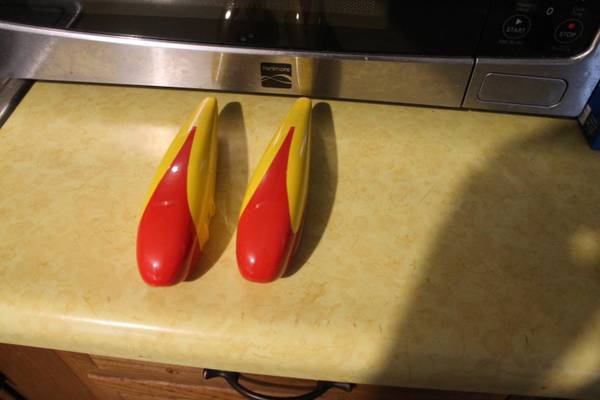 RC AIRPLANE WHEEL PANTS 1