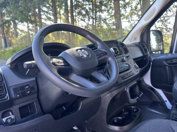 2025 RAM ProMaster 2500 High - Photo 11