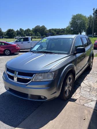 2009 Dodge Journey - $12,995 (Shelby)63613436575361123