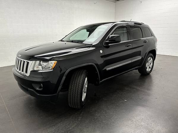 $140/mo - 2011 Jeep Grand Cherokee Laredo for ONLY - $9,000 (1155 Canton Road Carrollton, OH 44615)63436134854017123