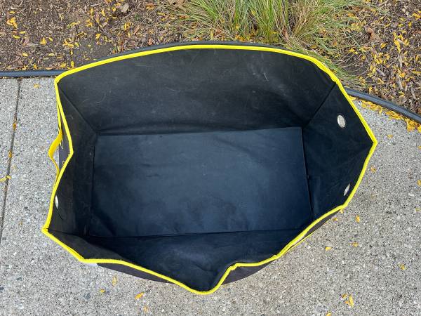 Batman Soft Collapsible Storage/Toy Box Trunk Huge 30" x 15" - $10 (Waukesha)63470635595009122