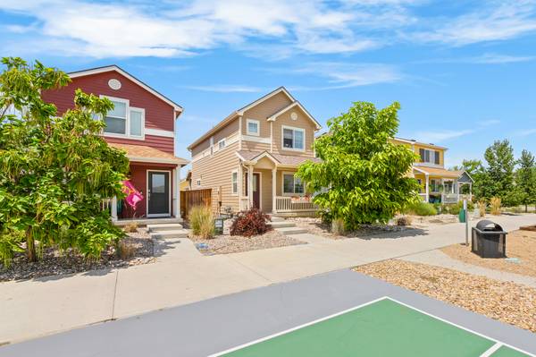 $399,000 / 2br - 1184ft2 - Beautiful Home with detached garage NO HOA (Berthoud)64018613974786122