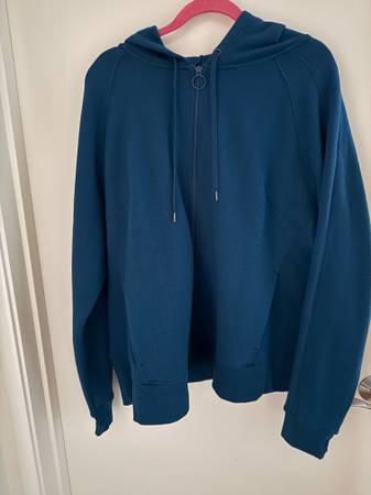~~  PLUS SIZE   3 X SWEATSHIRT FROM KOHLS - NEW -  NEVER WORN  ~~ 1