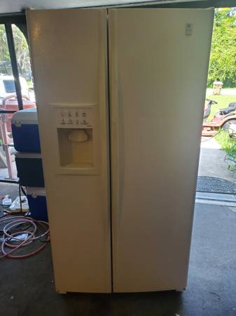 Refridgerator ( cold cold cold ) 1