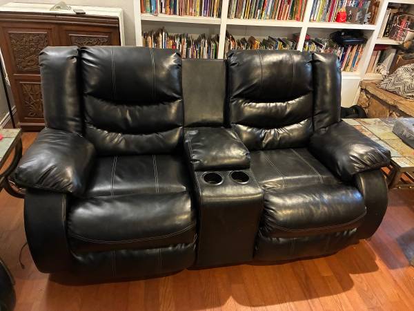 Couch set 1