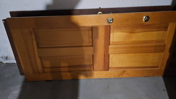 1 Interior solid wood door 1