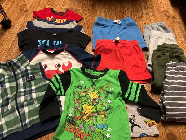 Boy clothes size 24 months 1