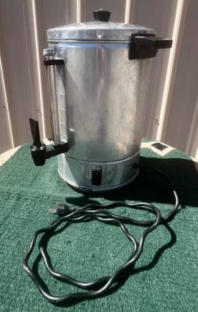 Cowboy Coffee Maker, Served Famous Cowboys.  Works Like New. 1
