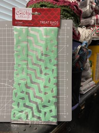 The Cookie Exchange Mint Green Pattern Cello Christmas Treat Bags 20ct 1
