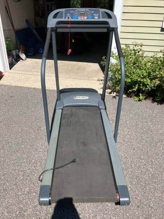Pacemaster Silver Select Treadmill 1