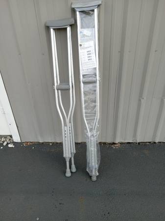 Crutches. 2 pair 1
