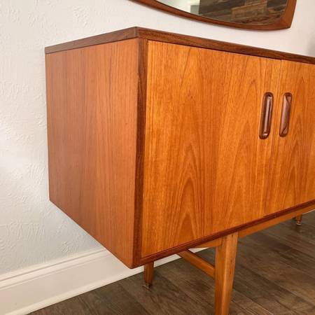 Vintage GPlan \'Fresco\' Teak Record Cabinet