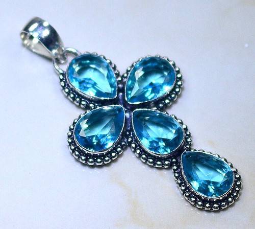 UNWORN EXCELLENT VINTAGE LARGE BLUE TOPAZ SILVER CROSS PENDANT 1